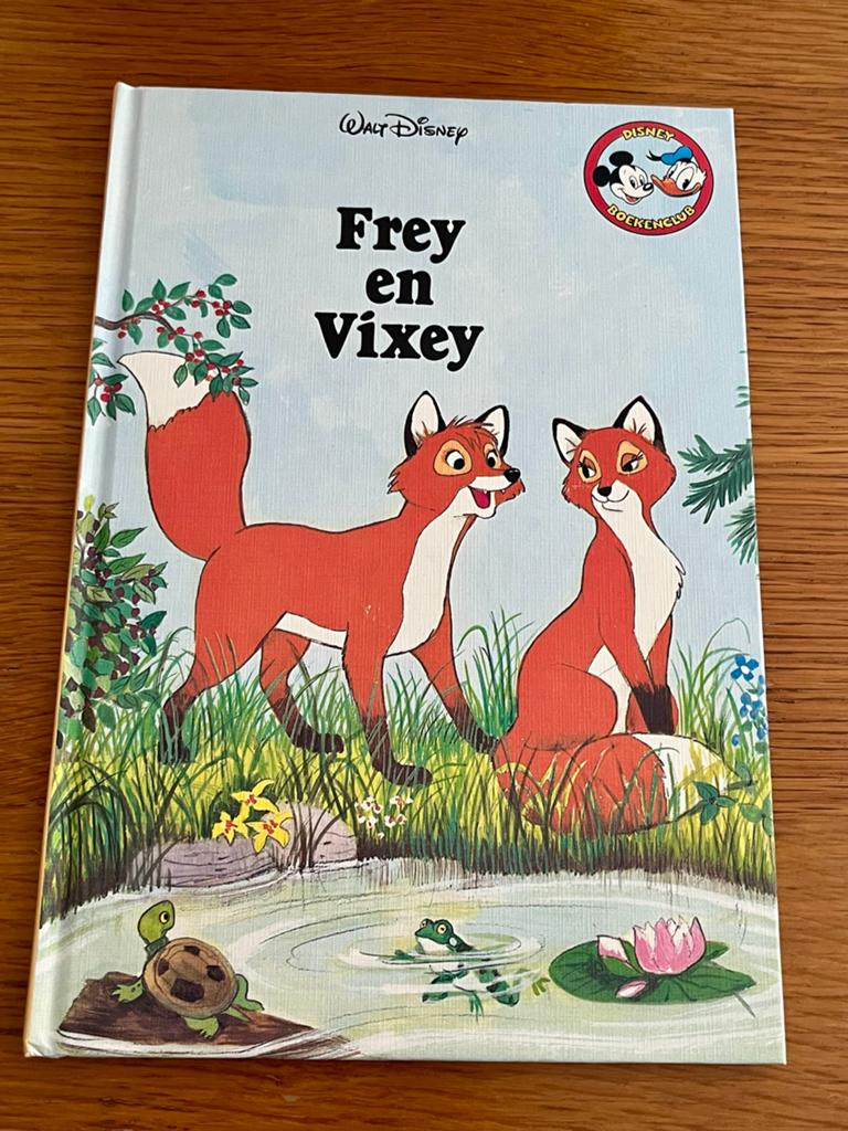 Walt Disney: Frey en Vixey - Disney Boekenclub, Boeken, Kinderboeken | Jeugd | onder 10 jaar, Ophalen of Verzenden, Zo goed als nieuw