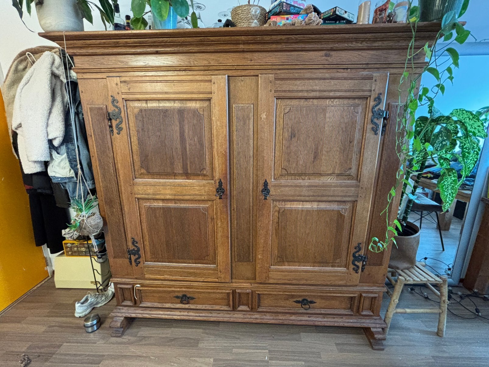 Vintage massief houten kledingkast, Antiek en Kunst, Antiek | Meubels | Kasten, Ophalen