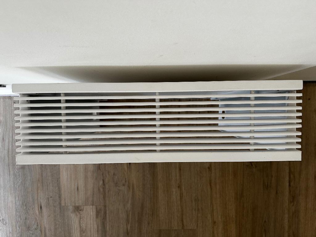 Jaga Strada convector radiator, Doe-het-zelf en Verbouw, Verwarming en Radiatoren, Gebruikt, Radiator, 30 tot 80 cm, Minder dan 60 cm