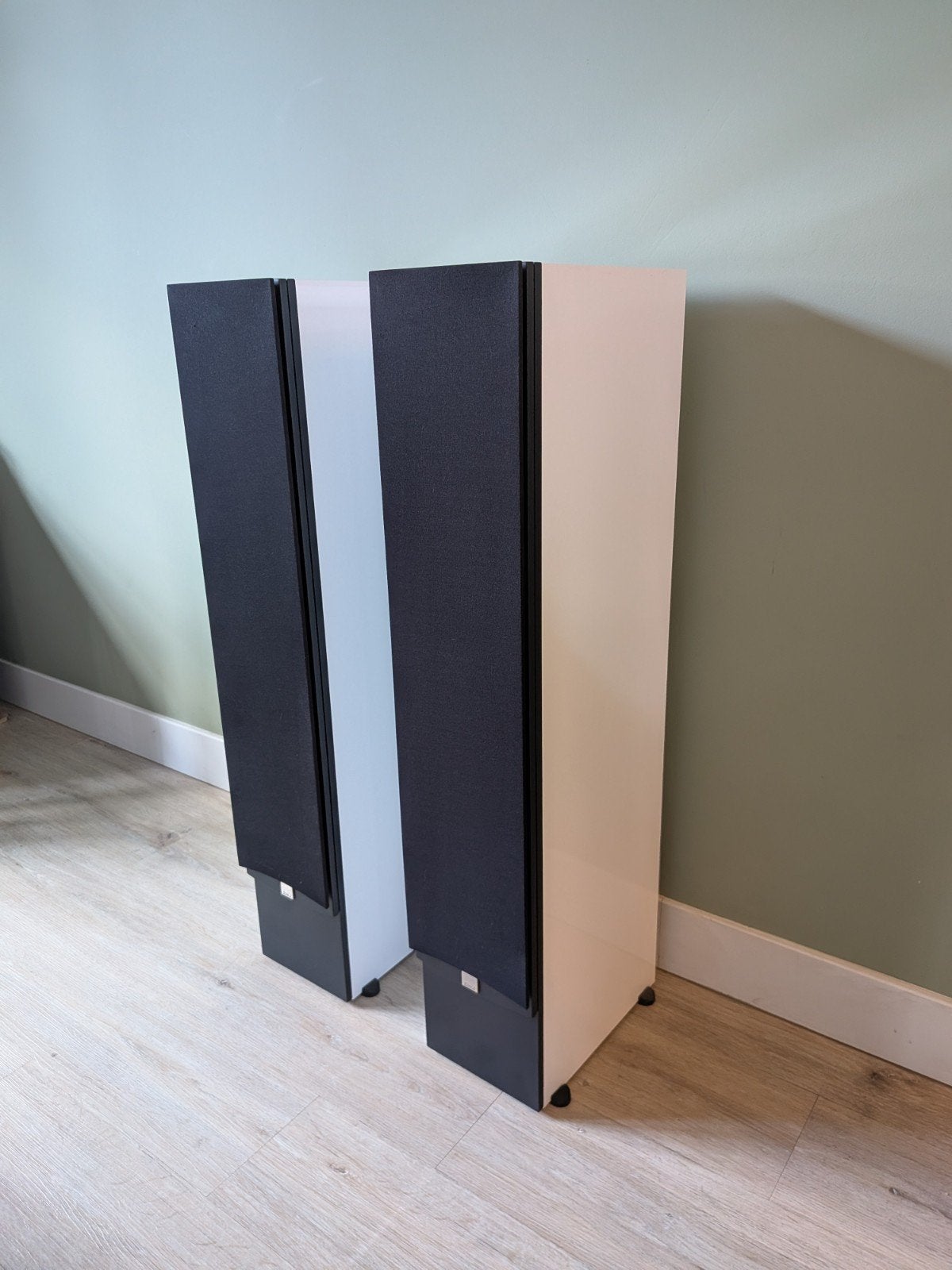 Dali Ikon 6 MK2 vloerstaande speakers– In zeer nette staat, Ophalen, Vloerstaande luidspreker, 120 tot 150 watt, Zo goed als nieuw