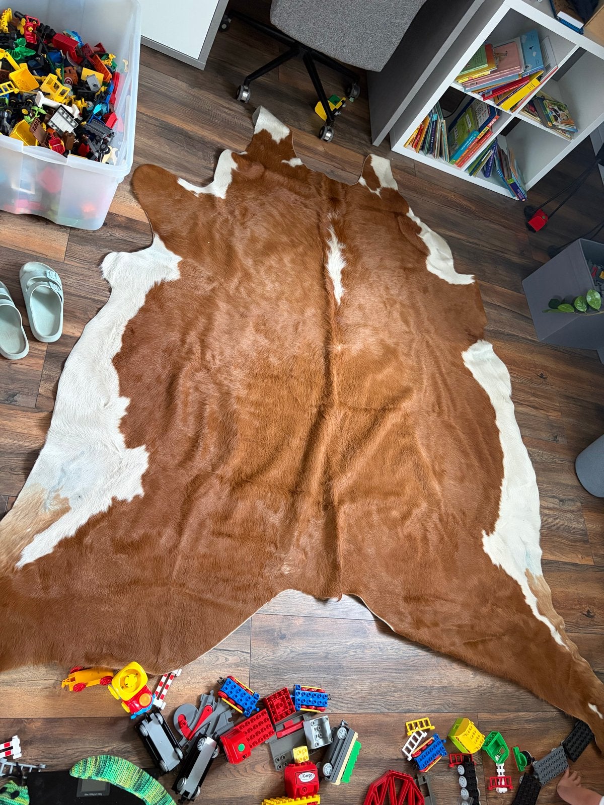 Prachtig koeienvel/ vloerkleed zo goed als nieuw, Huis en Inrichting, Ophalen, 100 tot 150 cm, Bruin, Zo goed als nieuw