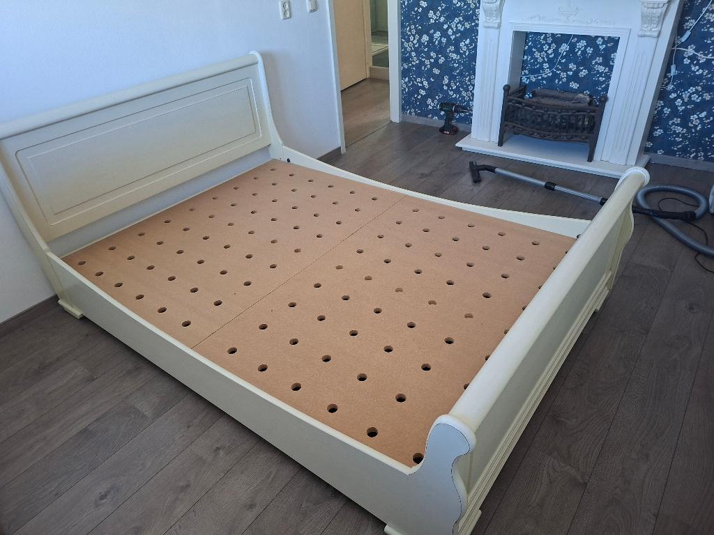 twee persoonsbed, Ophalen, Gebruikt, Wit, Tweepersoons