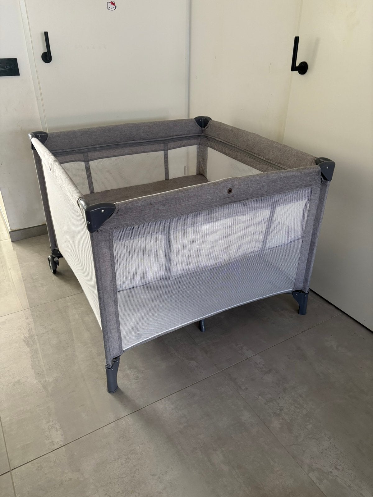 Topmark Parker baby Campingbed / Box - Grijs, Ophalen of Verzenden, Zo goed als nieuw