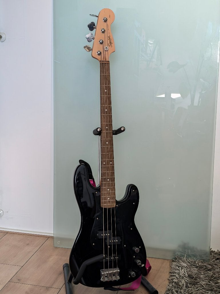 Fender Squier Affinity Precision Bass Zwart, Ophalen, Gebruikt, Elektrisch