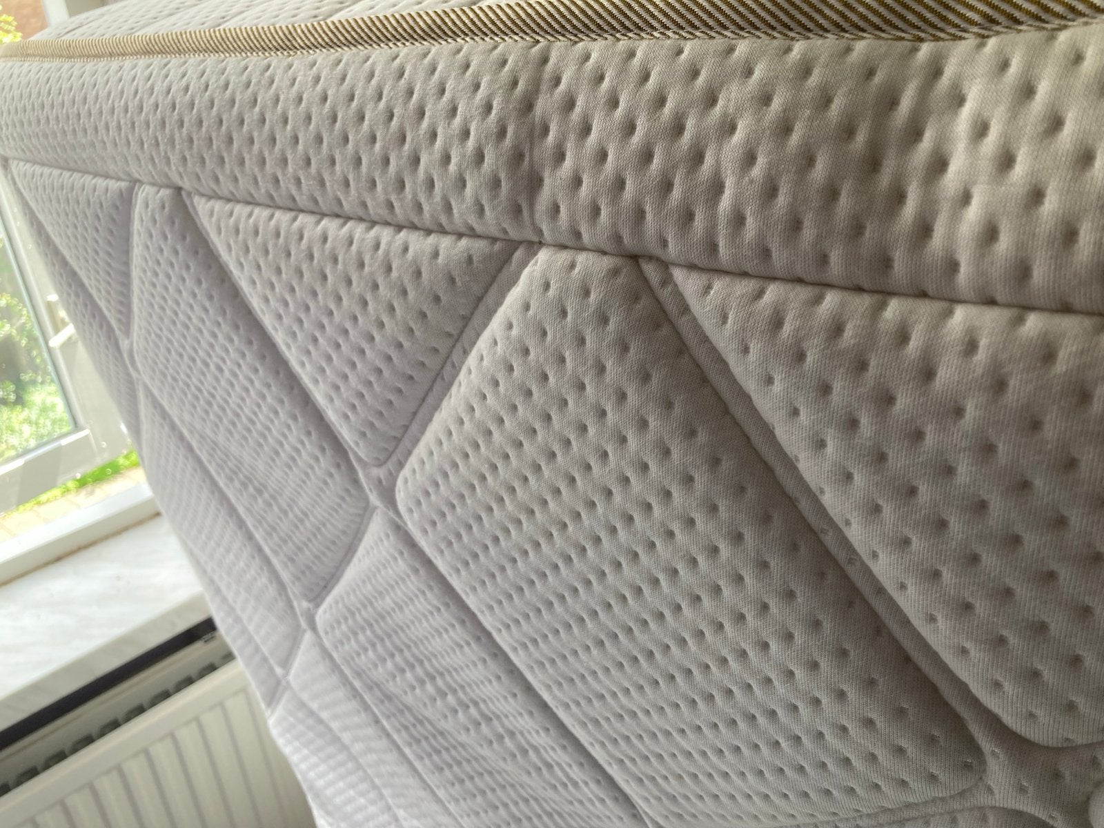 Auping Matras Vivo 200x210 - 2x hard, zo goed als nieuw, Ophalen, 210 cm, Tweepersoons, Zo goed als nieuw