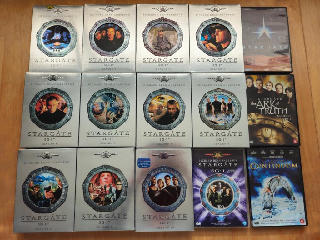 Stargate SG1 en Stargate Universe, Ophalen of Verzenden, Zo goed als nieuw, Science Fiction, Boxset