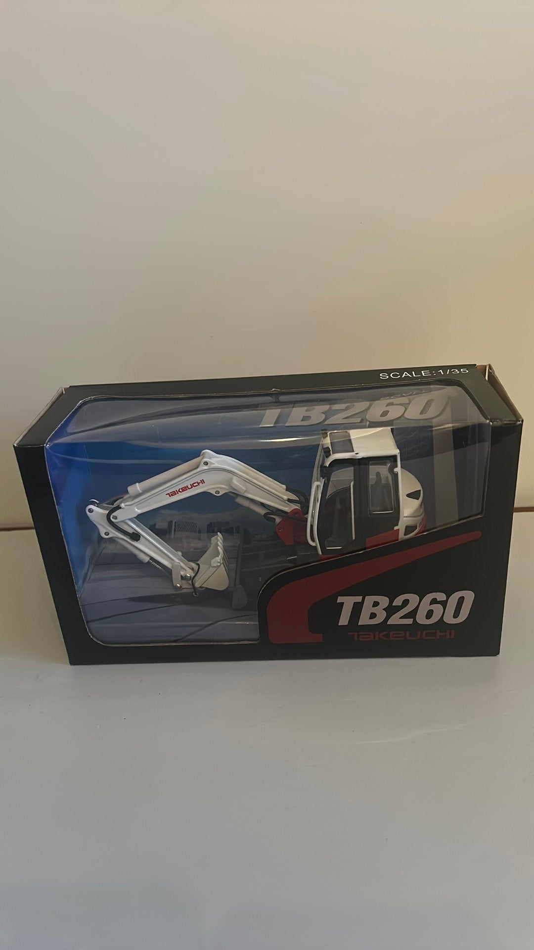 Takeuchi TB260, Ophalen of Verzenden, Nieuw, Tractor of Landbouw, Overige merken