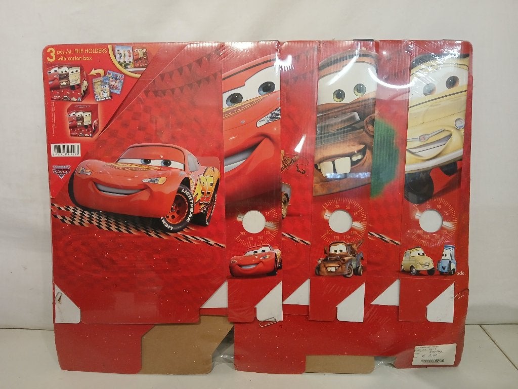 Kartonnen Dozen van Disney (2), Niet bekend, Minder dan 35 cm, Ophalen of Verzenden, Minder dan 40 cm