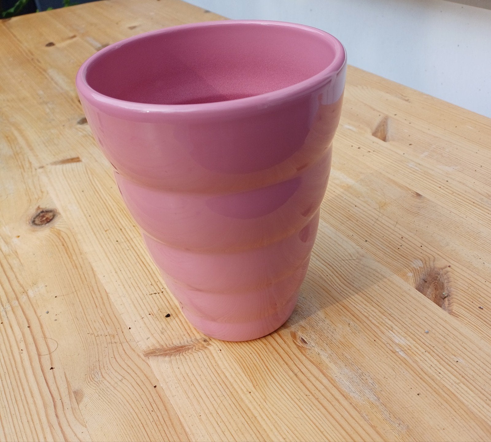 NIEUW roze bloempot -binnen, Ophalen, Rond, Aardewerk, Binnen