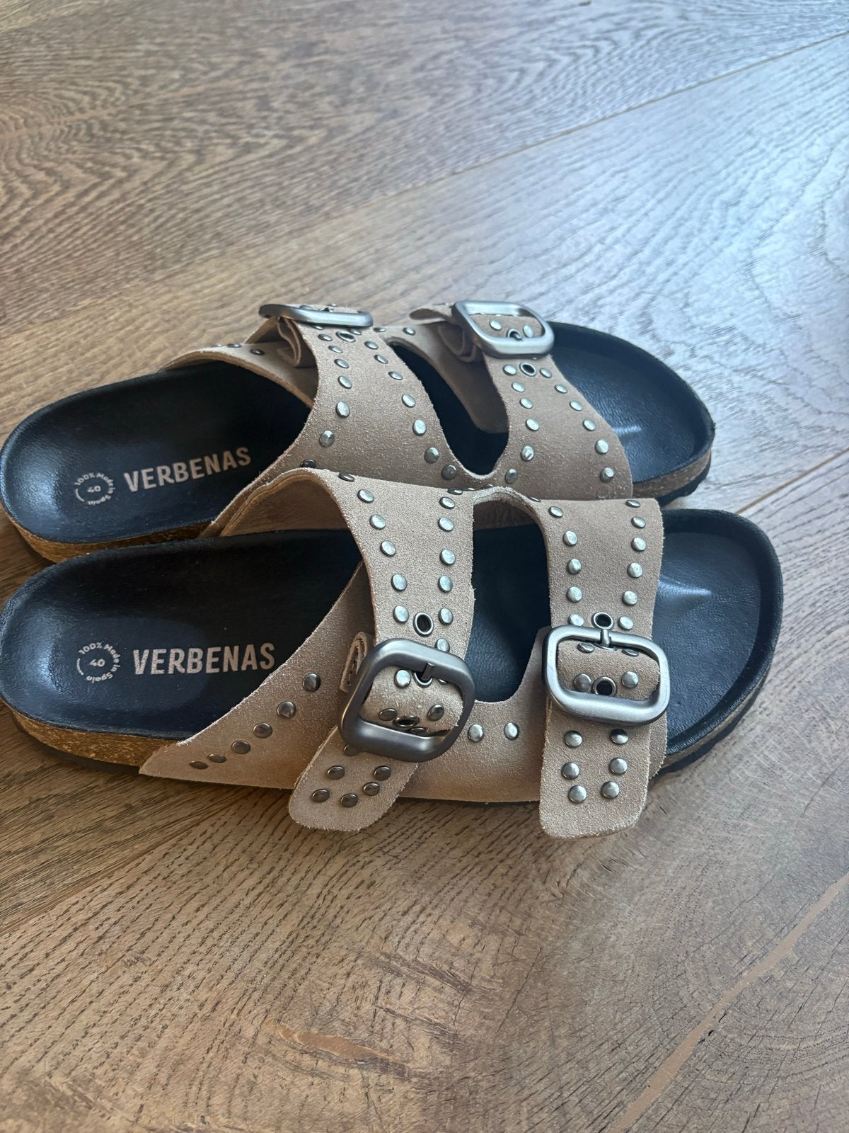 Verbenas Slippers Maat 40 - Echt Leer/Suede, Ophalen of Verzenden, Gedragen, Slippers