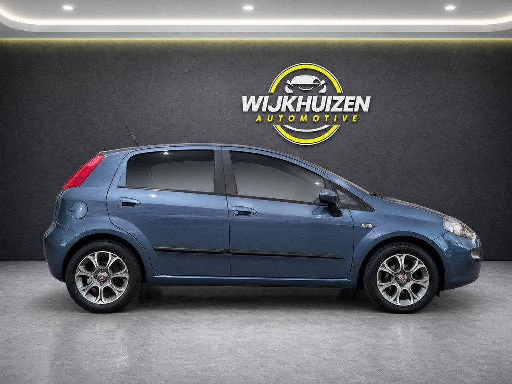 Fiat Punto Evo 0.9 TwinAir Sempre met Climate ! Navigatie !, Voorwielaandrijving, Gebruikt, Euro 6, 100 pk
