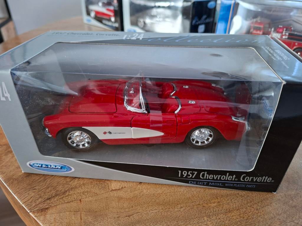 1957 Chevrolet Corvette 1:24, Verzenden, Zo goed als nieuw, Welly
