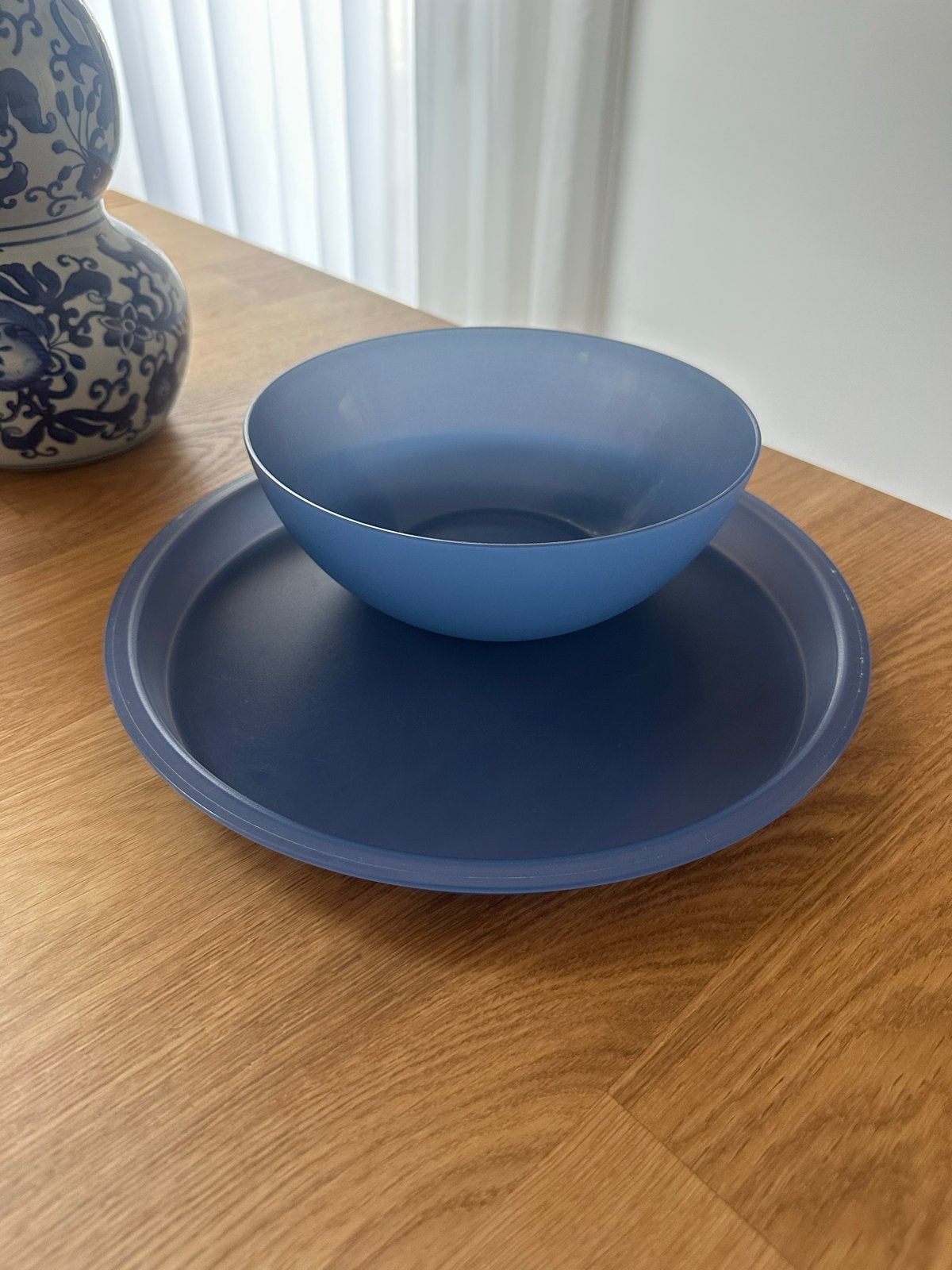 Mepal Rosti Dienblad en Schaal - Blauw Servies, Ophalen of Verzenden, Gebruikt, Overige materialen, Schaal of Schalen