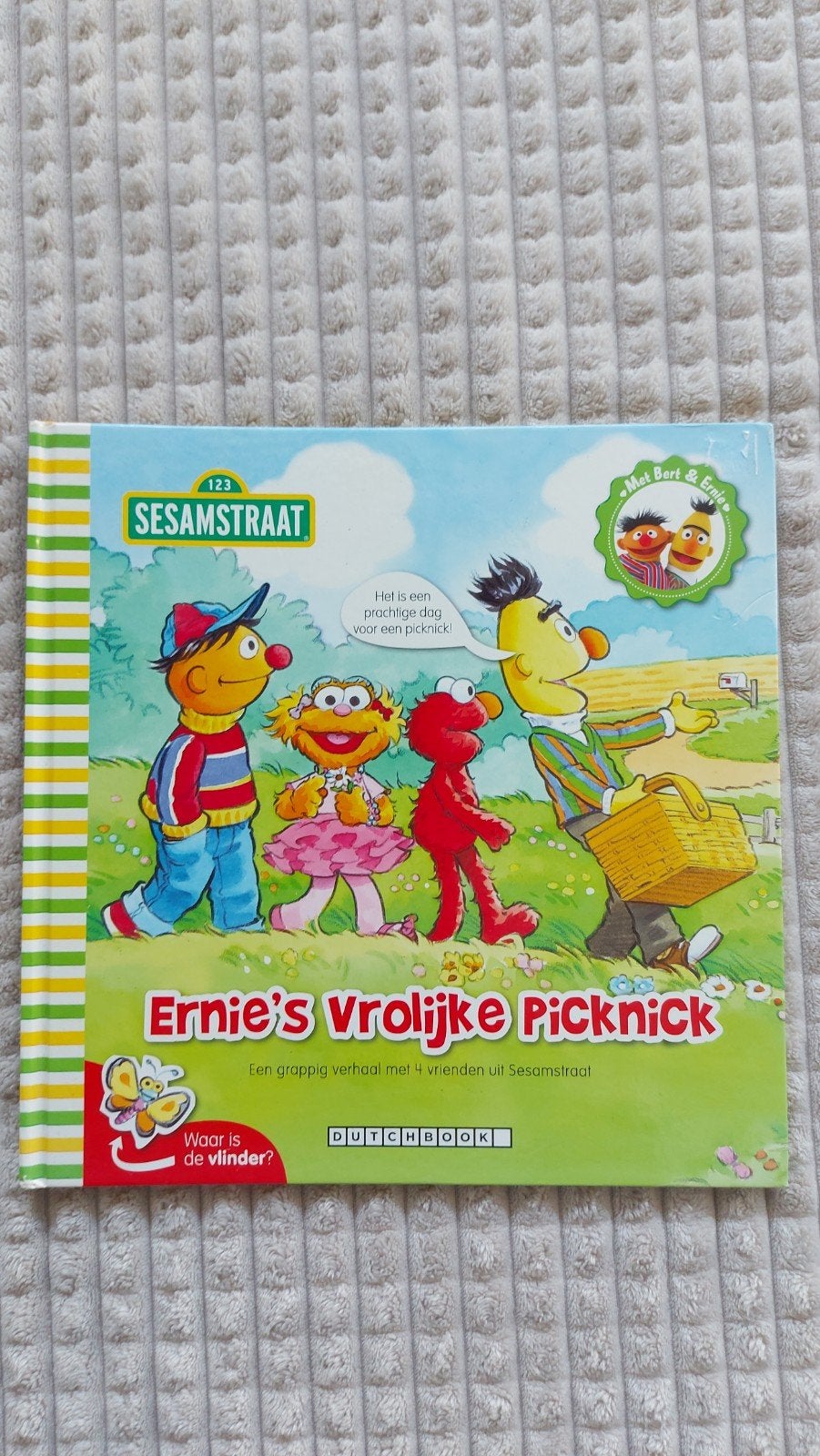 Ernie's Vrolijke Picknick - Sesamstraat Gouden Boekje, Boeken, Ophalen of Verzenden, Zo goed als nieuw, Jongen of Meisje, Gouden boekje