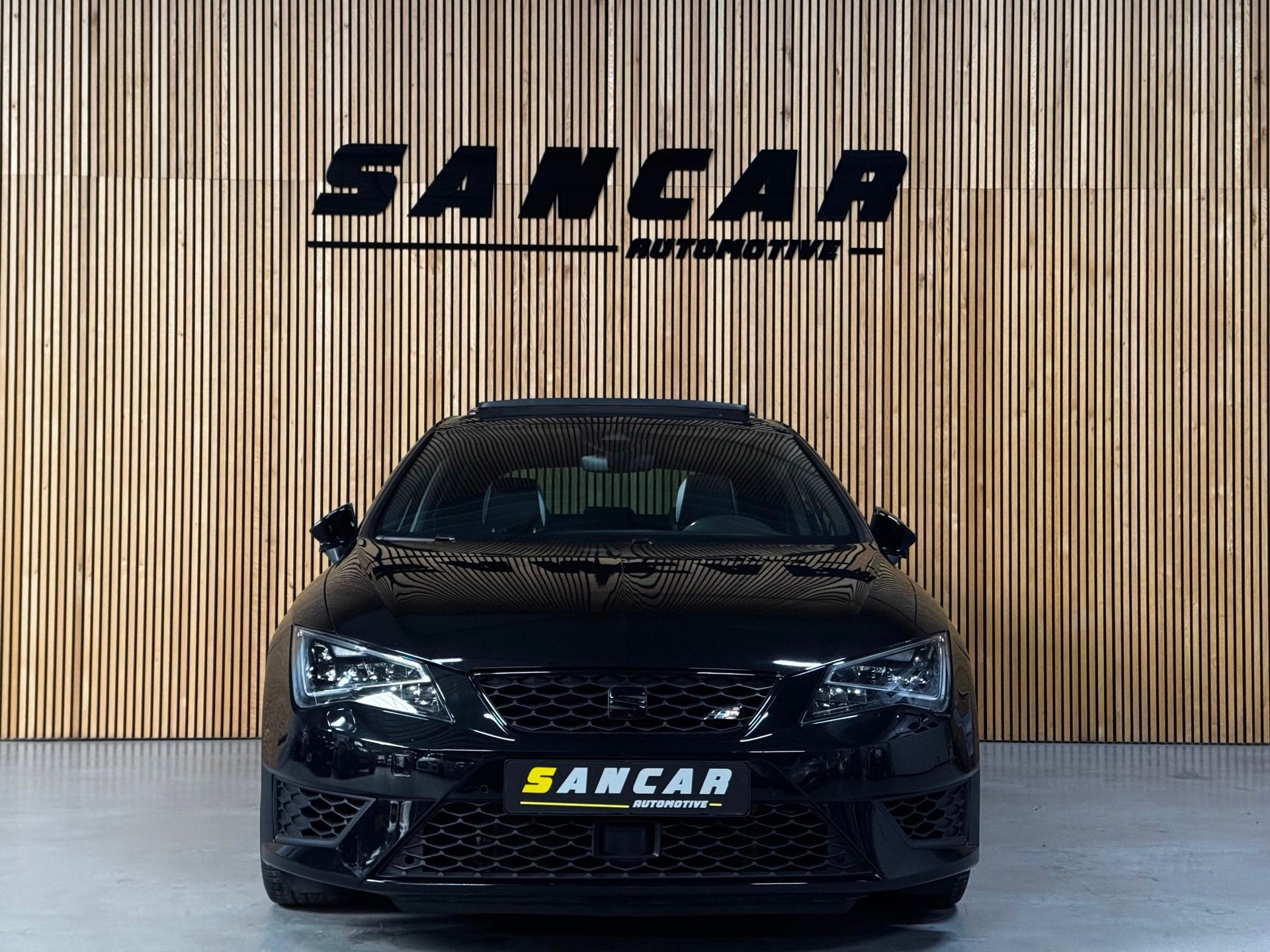 Seat Leon 2.0 TSI Cupra 290 Connect PANO|AMBIENT|CAMERA|DAB|, Auto's, Seat, 15 km/l, Gebruikt, Zwart, 4 cilinders