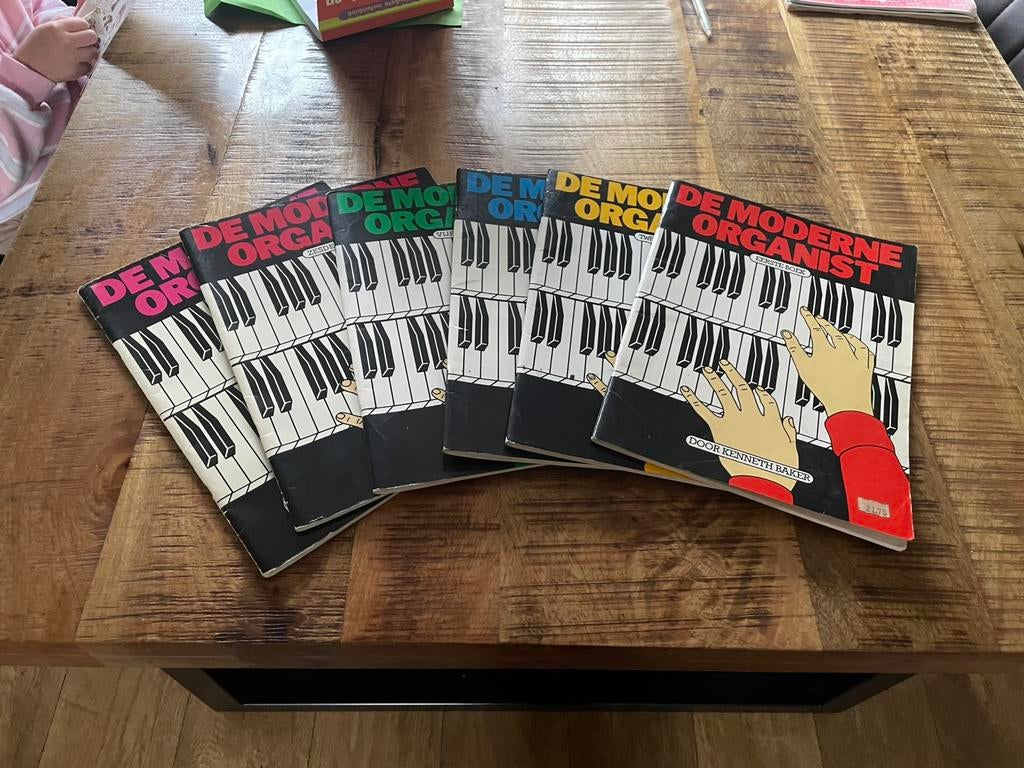 Muziekboeken, Ophalen, Zo goed als nieuw