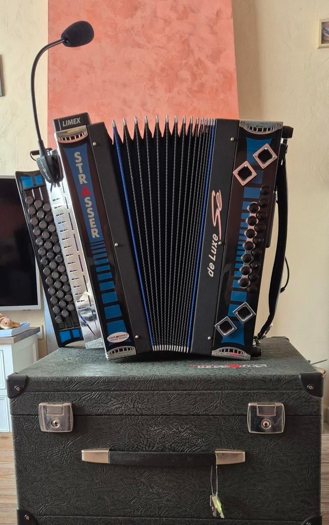 Harmonika Strasser SE De Luxe., Muziek en Instrumenten, Accordeons, Overige formaten, Zo goed als nieuw, Knopaccordeon, Ophalen