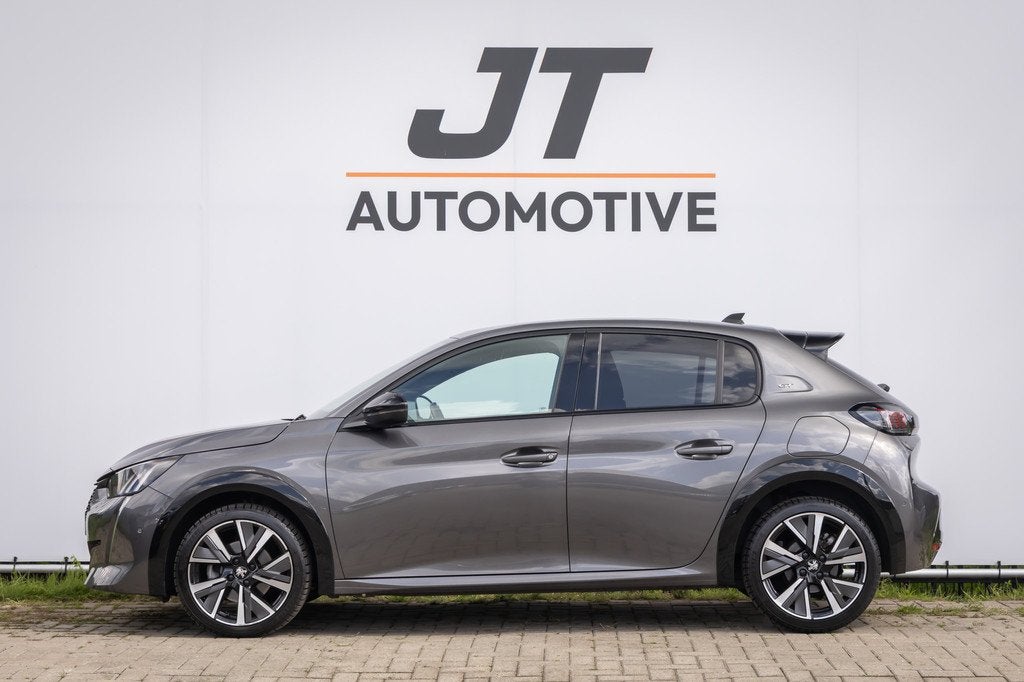 Peugeot 208 1.2 PureTech GT pano | 360 Camera | PDC | half l, Automaat, Gebruikt, Euro 6, 100 pk