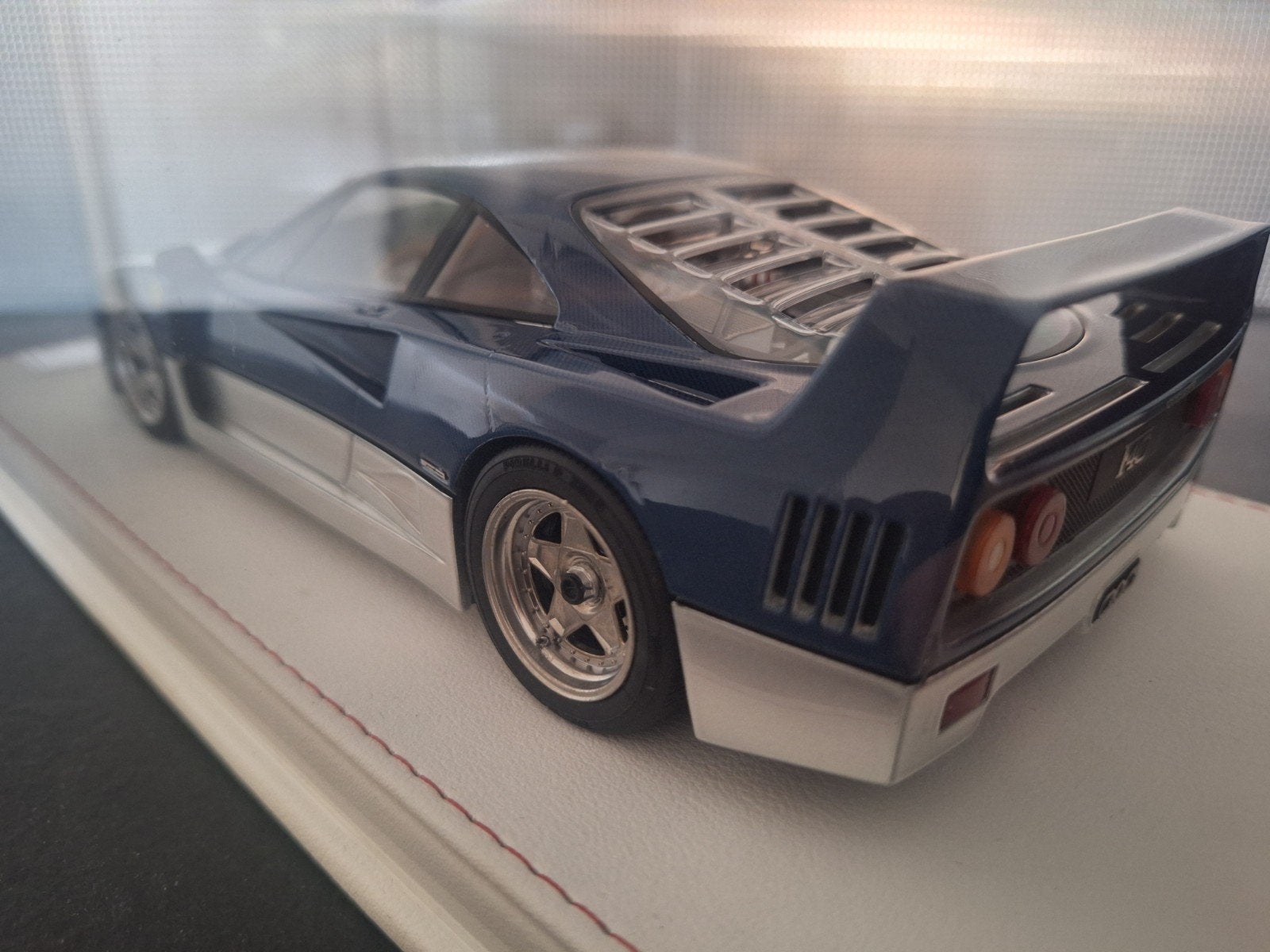 Ferrari F40 Carbon Blue/Zilver Schaal 1:18, GL Model, Auto, Nieuw, GL Model