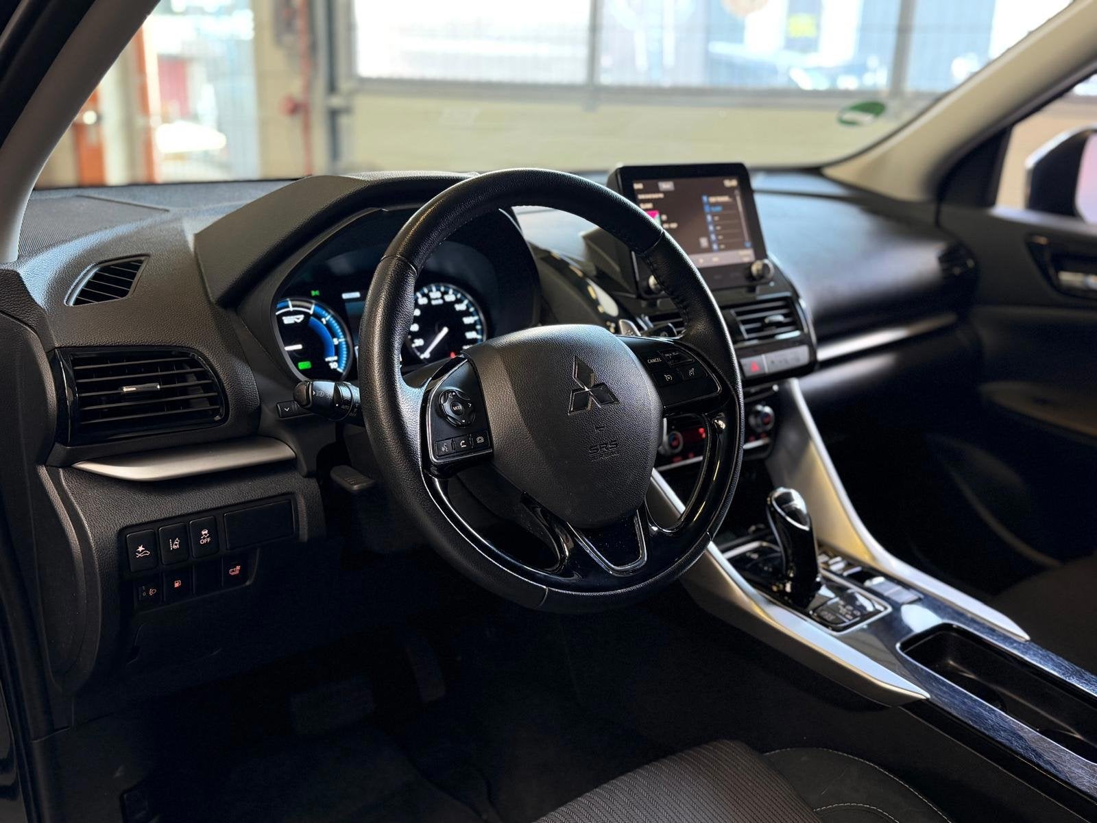 Mitsubishi Eclipse Cross 2.4 PHEV Instyle Navi, Camera, Carp, Automaat, 188 pk, Stof, 4 cilinders