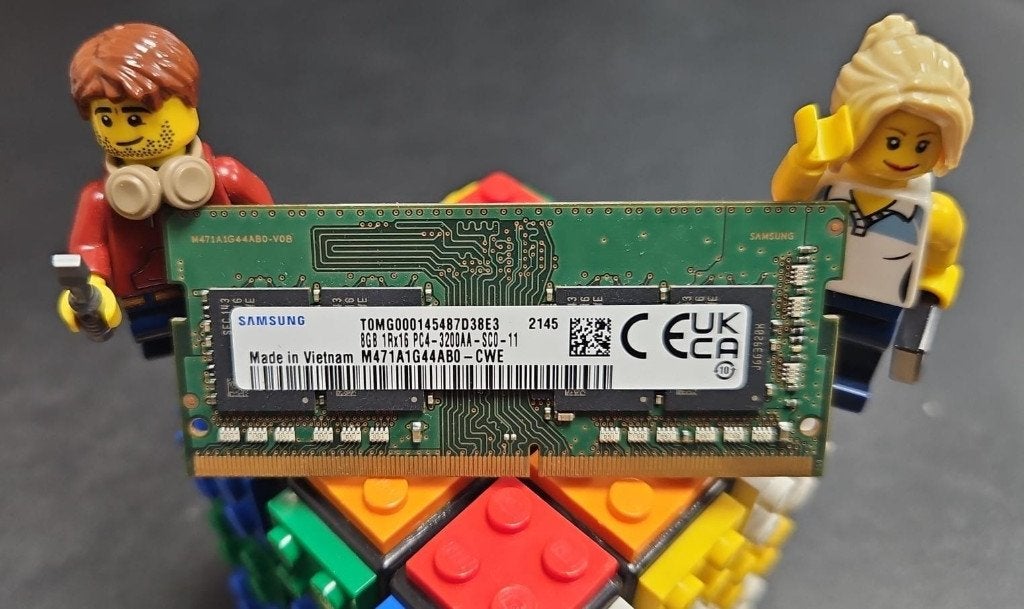 Samsung M471A1G44AB0-CWE 8GB DDR4 3200 SODIMM Geheugen, Computers en Software, RAM geheugen, DDR4, 8 GB, Ophalen of Verzenden