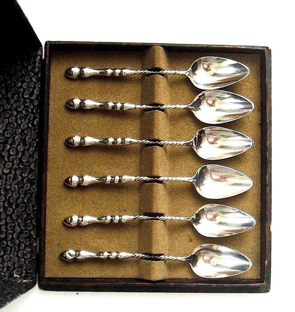 Antiek set: zes zilveren koffielepeltjes in cassette ca 1920, Ophalen of Verzenden, Zilver
