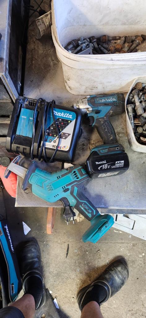 Makita slagmoersleutel met accu en lader en recipro zaag, Ophalen of Verzenden, Overige typen