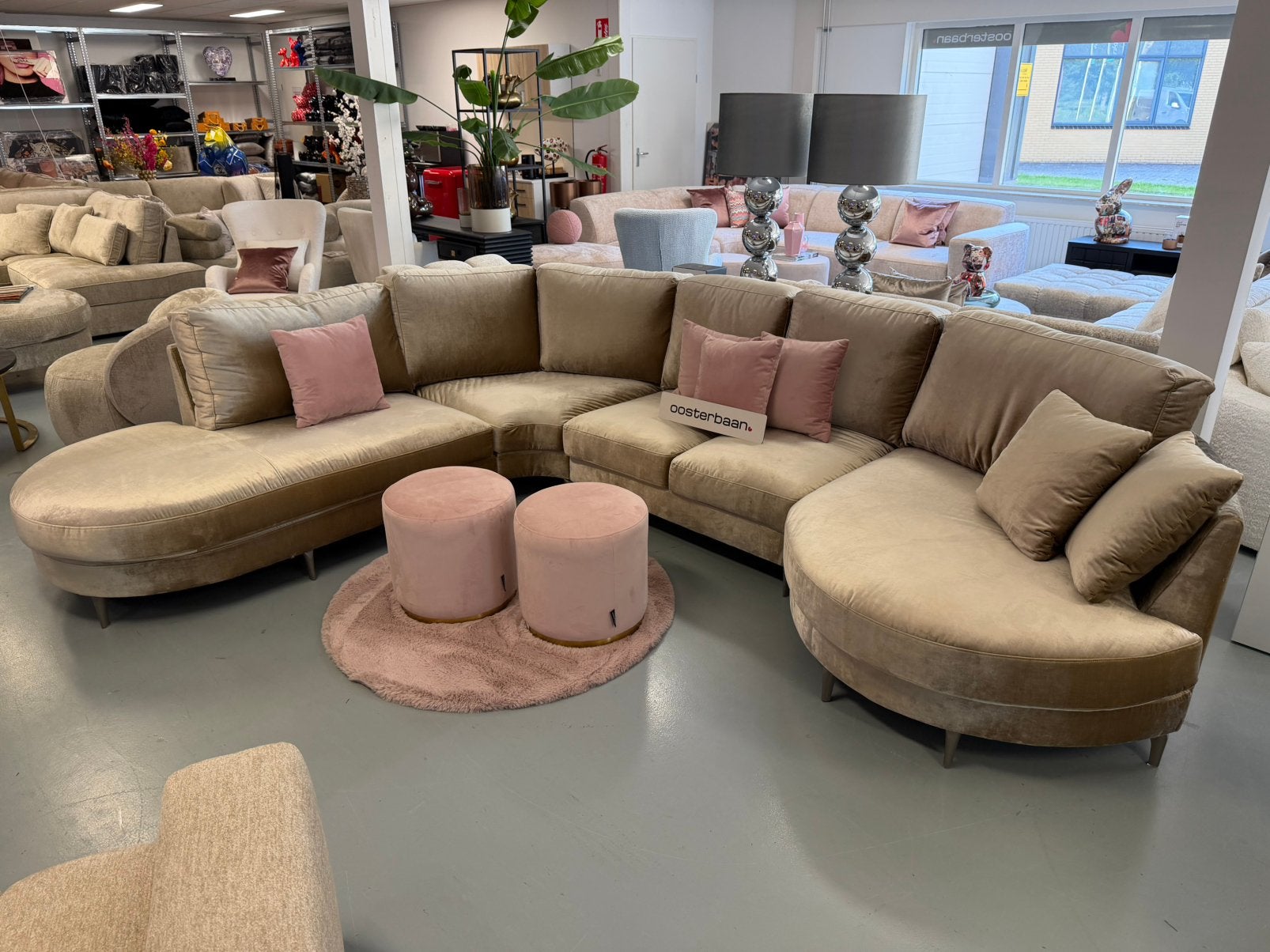 ACTIE - Luxe Velvet U-bank Circle New 280x350x140cm, Info@oosterbaanwonen.nl, Venus 31 8448CE Heerenveen, Hoekbank, Oosterbaan Wonen B.V.