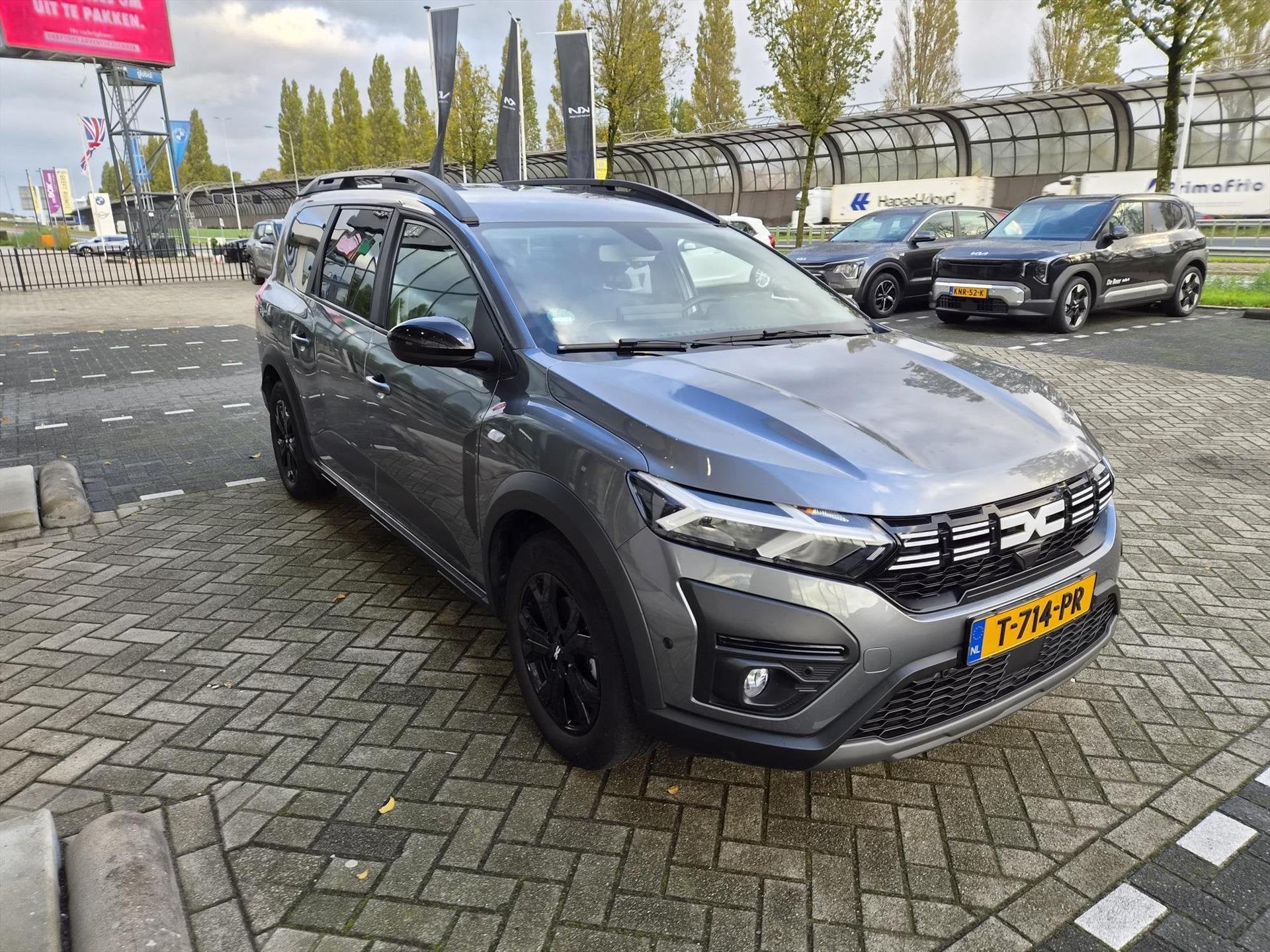 DACIA Jogger Hybrid 140pk Automaat 7Persoons Extreme Navi/ C, Gebruikt, 4 cilinders, 7 stoelen, Origineel Nederlands
