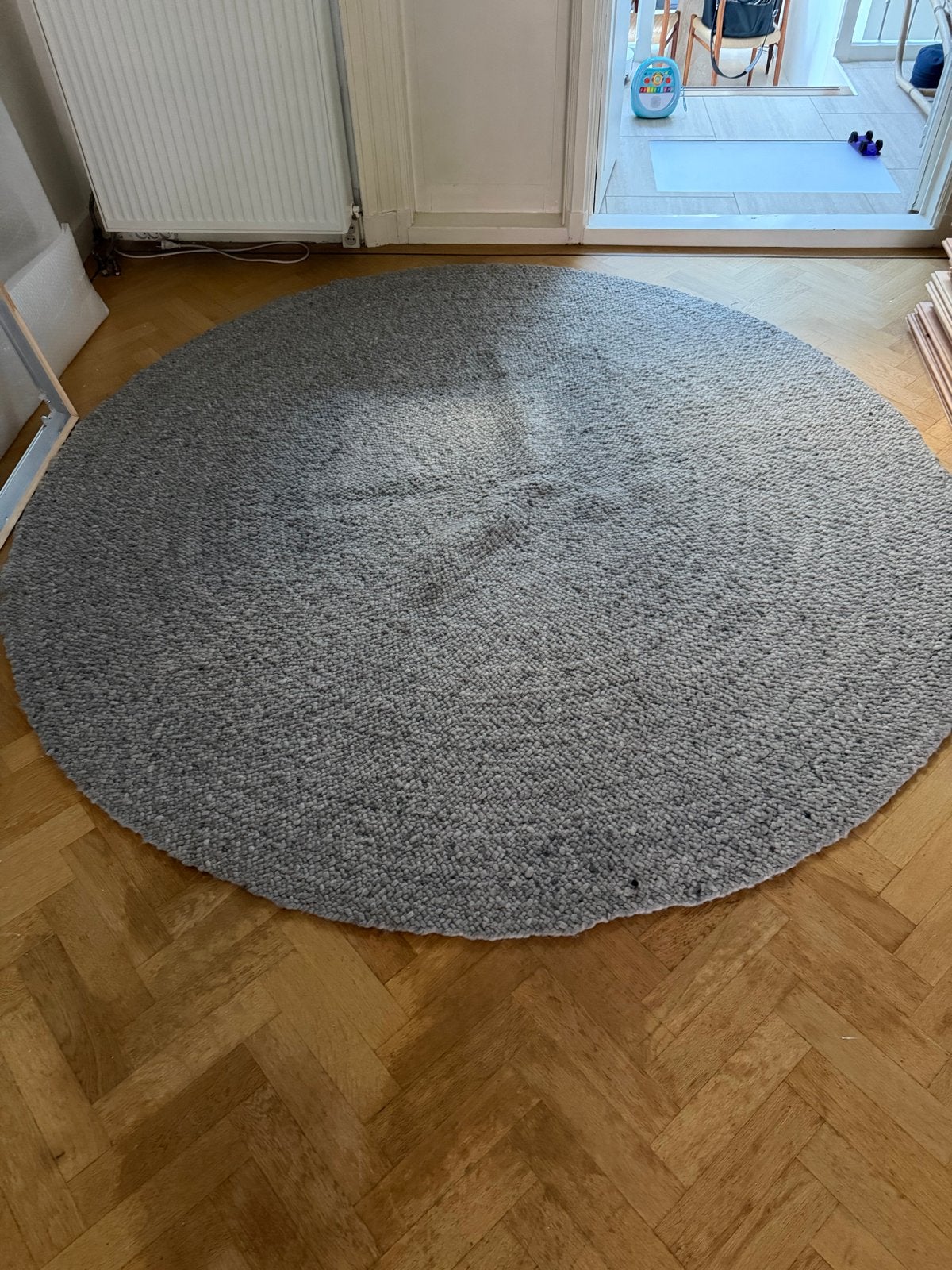 Perletta design vloerkleed, rond, 230 cm doorsnee, Ophalen, Rond, Zo goed als nieuw, 200 cm of meer