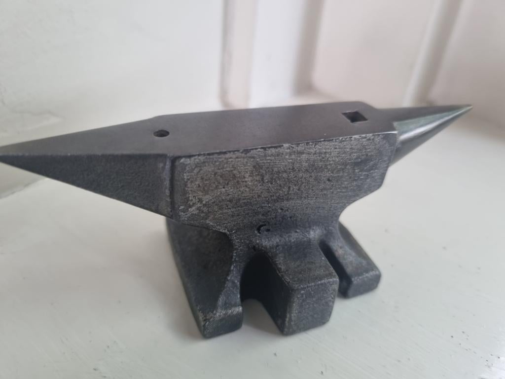 Antiek  Aambeeld !, Antiek en Kunst, Ophalen of Verzenden