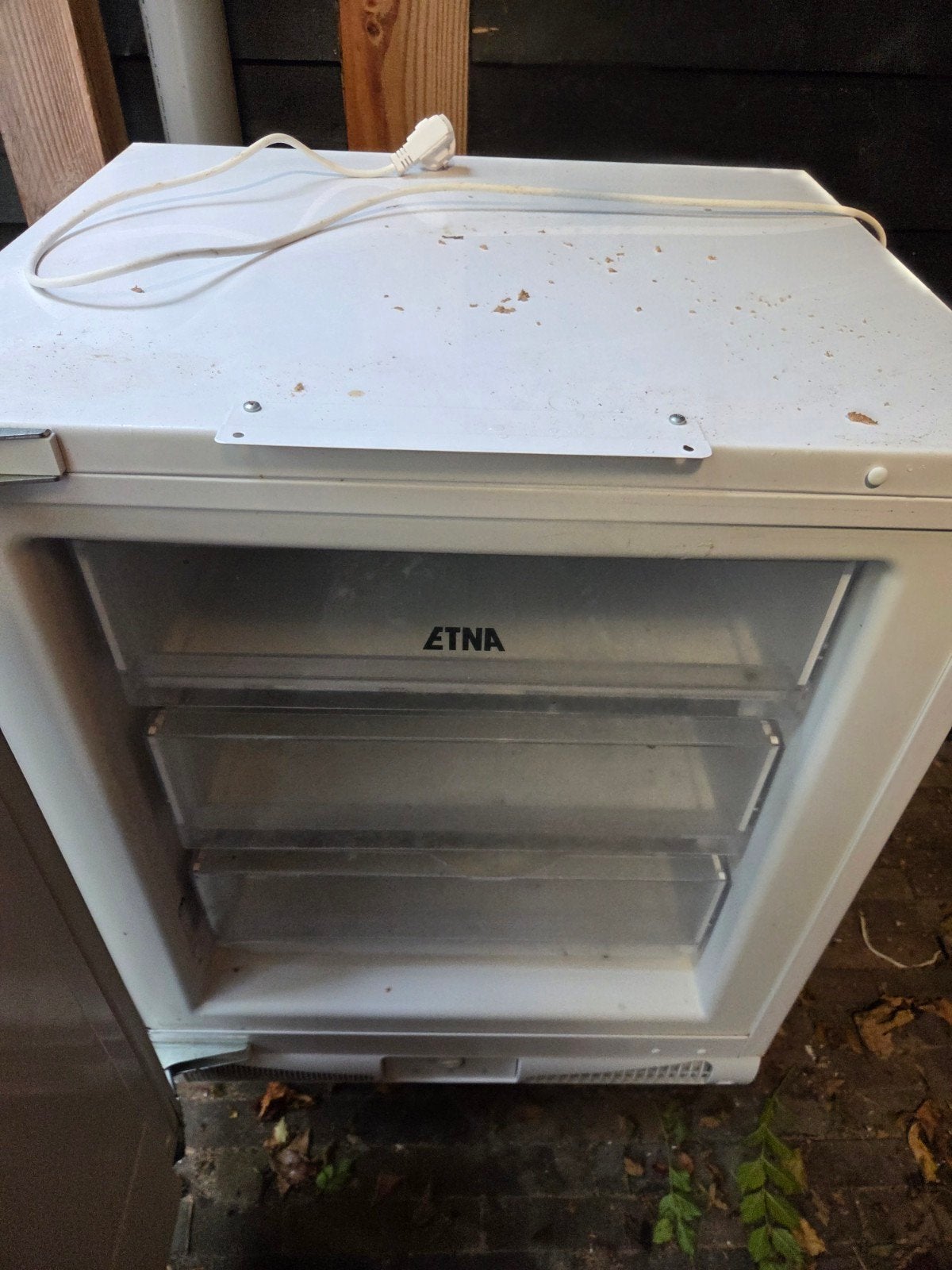 Etna inbouw vriezer - Compact en efficiënt, Witgoed en Apparatuur, Gebruikt, Minder dan 85 cm, Minder dan 60 cm, Inbouw