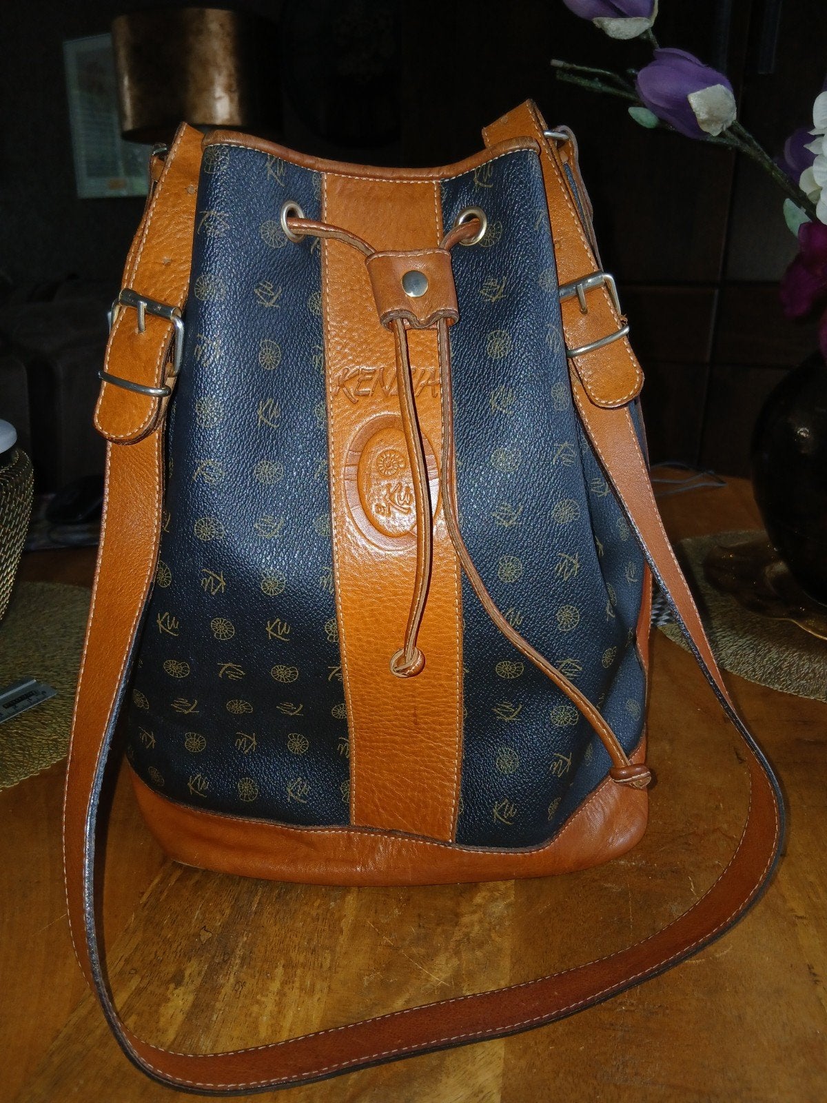Kenzia leren tas buidel vintage, Ophalen of Verzenden