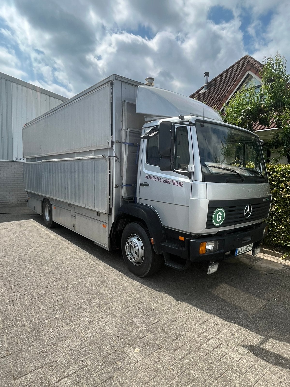 Slaapwagen/douchewagen, Auto's, Mercedes-Benz, Particulier, Zilver of Grijs, Te koop