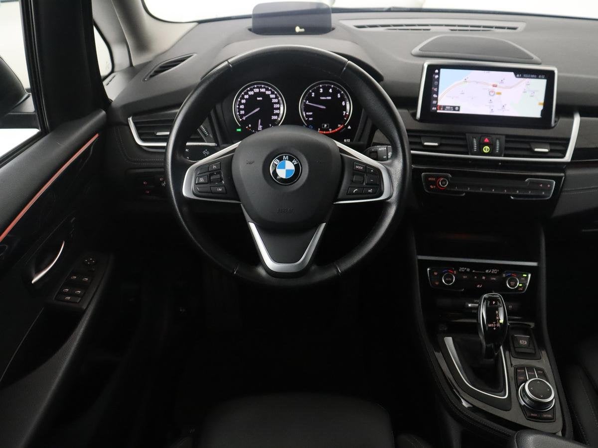 BMW 2-serie Gran Tourer 218i Business Edition Plus | Trekhaa, Auto's, Gebruikt, Euro 6, Automatische klimaatregeling, 2-Serie Gran Tourer