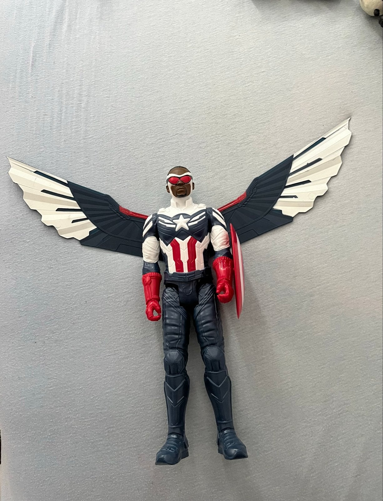 Captain America Falcon actiefiguur met vleugels, Ophalen, Zo goed als nieuw