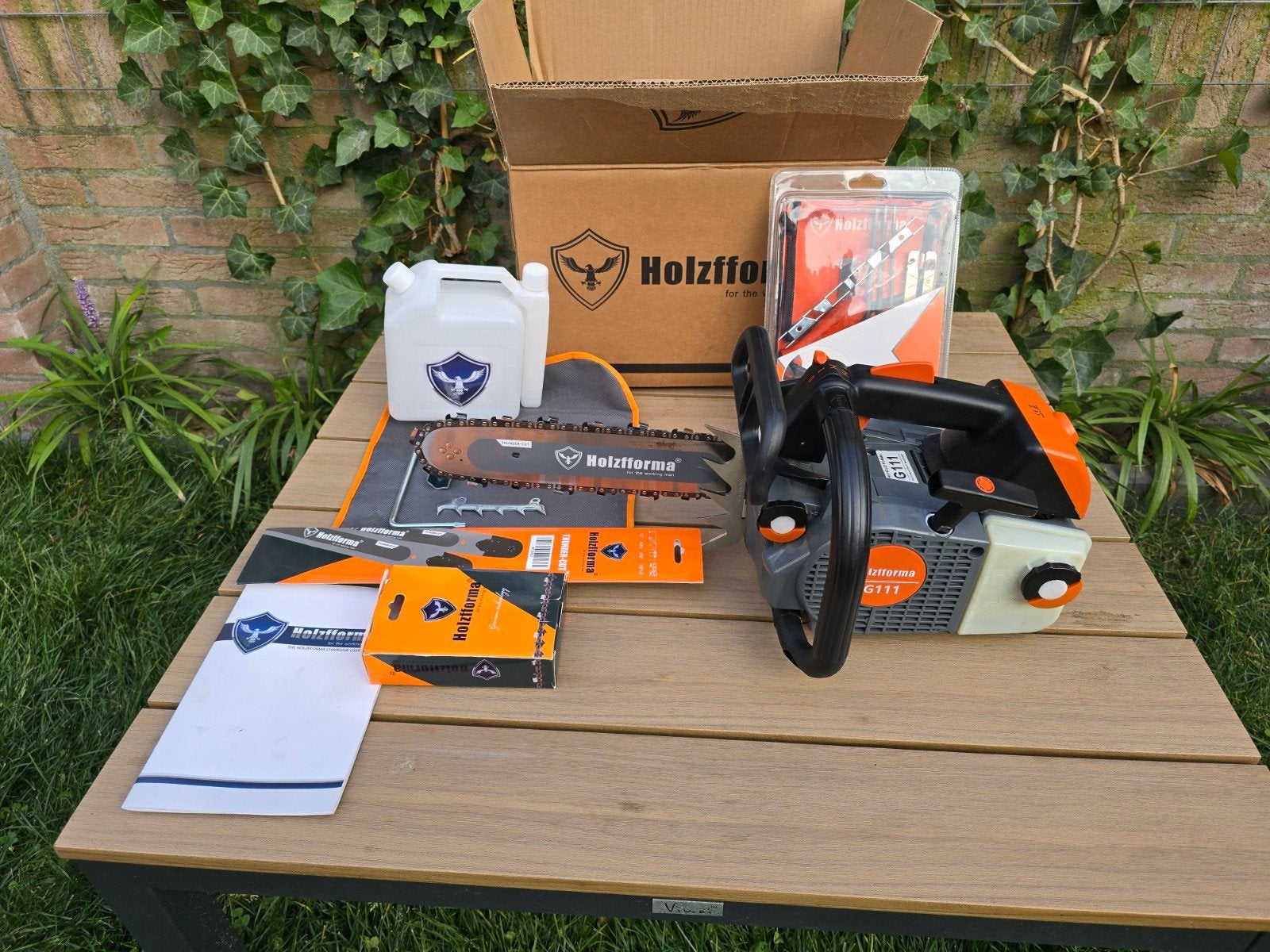 Nieuwe benzine kettingzaag de Holzfforma G660 + Garantie, Tuin en Terras, Heggenscharen, Ophalen of Verzenden, Benzine