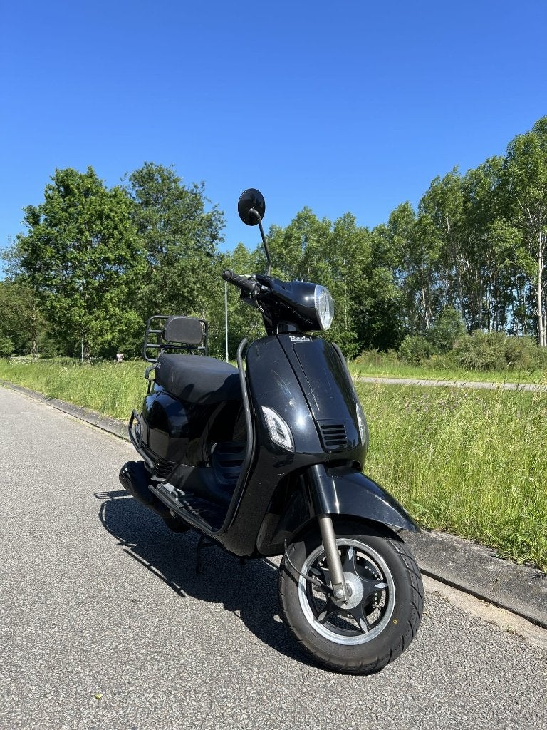 Berini bromfiets, Fietsen en Brommers, Ophalen, Maximaal 45 km/u, Overige merken