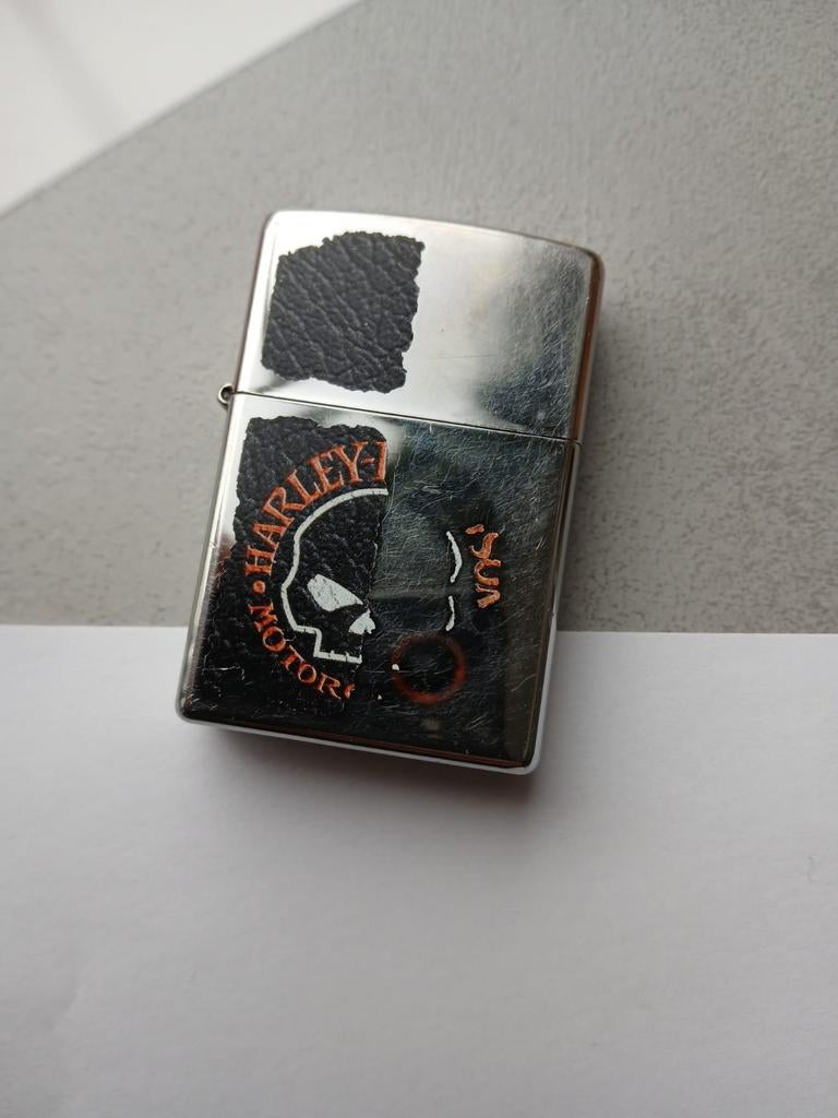 Zippo Harley Davidson Skull, Ophalen of Verzenden, Gebruikt, Aansteker
