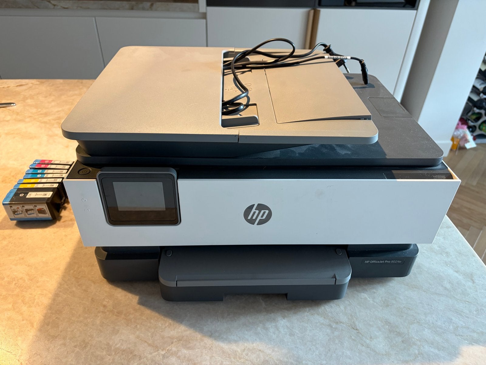 HP OfficeJet Pro 8024e printer - defect voor klusser, Ophalen, Inkjetprinter, All-in-one, Kleur printen