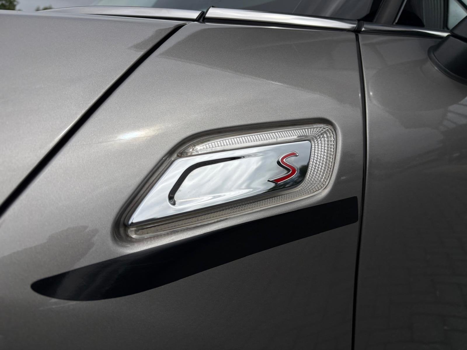 Mini Clubman 2.0 Cooper SD Chili Business 190PK | Trekhaak |, Auto's, 1380 kg, 23 km/l, Leder, Diesel