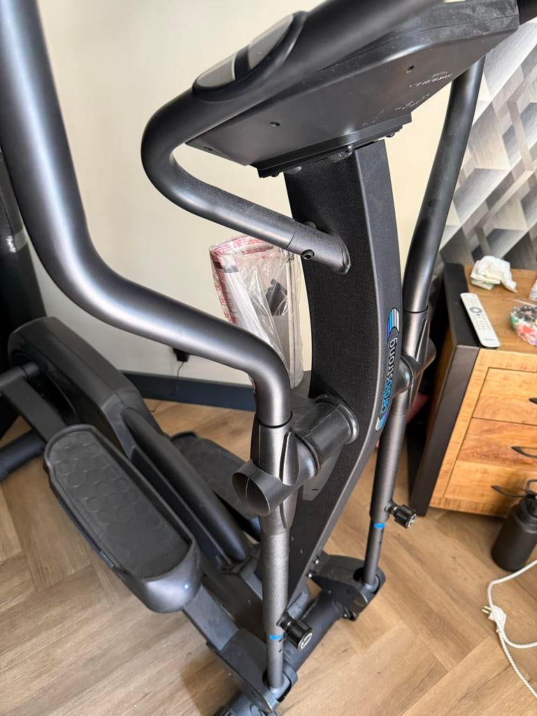 Cardiostrong EX40 Elliptische Crosstrainer - Nieuw, Ophalen, Buik, Crosstrainer, Nieuw