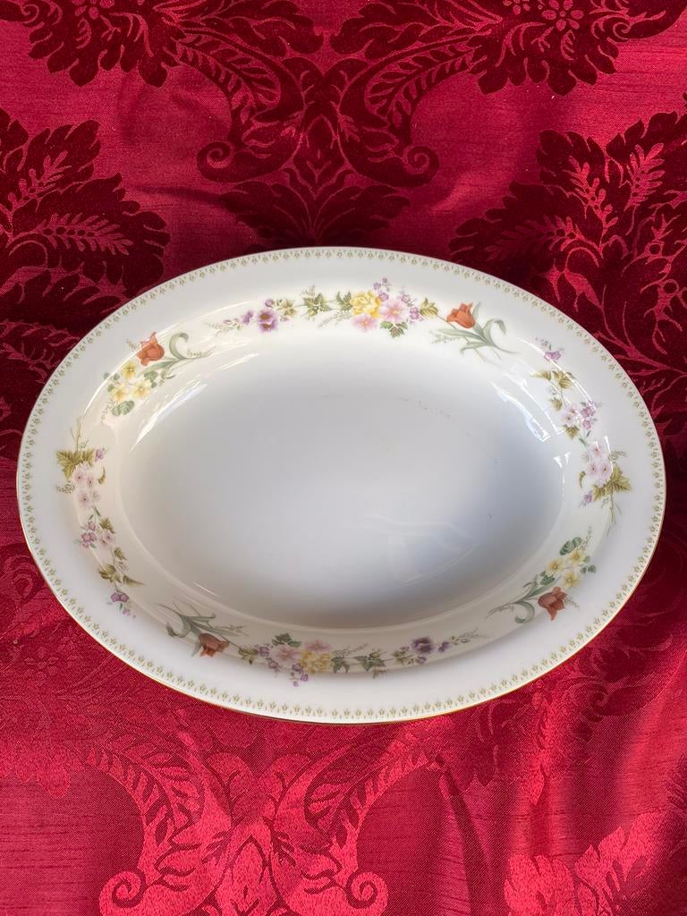 Wedgwood,Maribelle,Bone China,groenteschaal,lang 25.5 cm, Ophalen of Verzenden