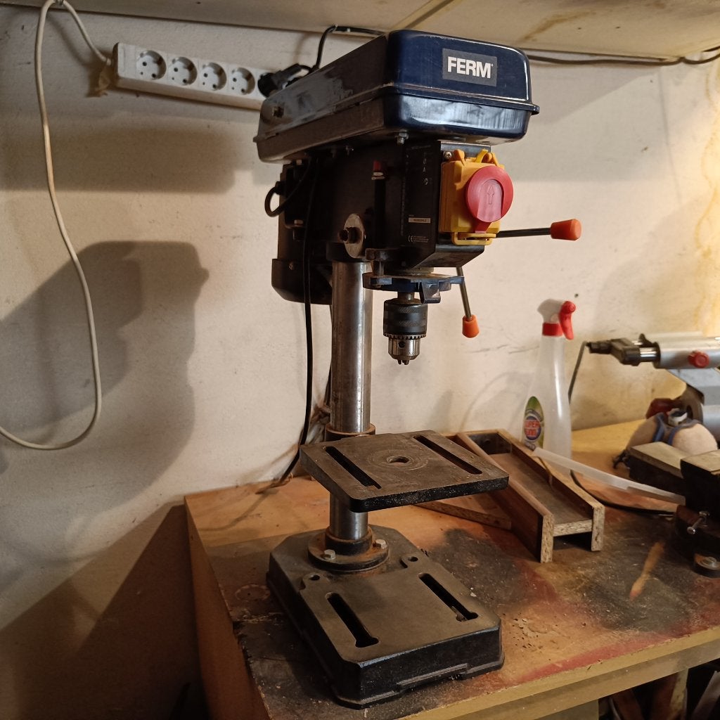 Ferm kolomboor, Ophalen, Gebruikt, Variabele snelheid, Minder dan 400 watt