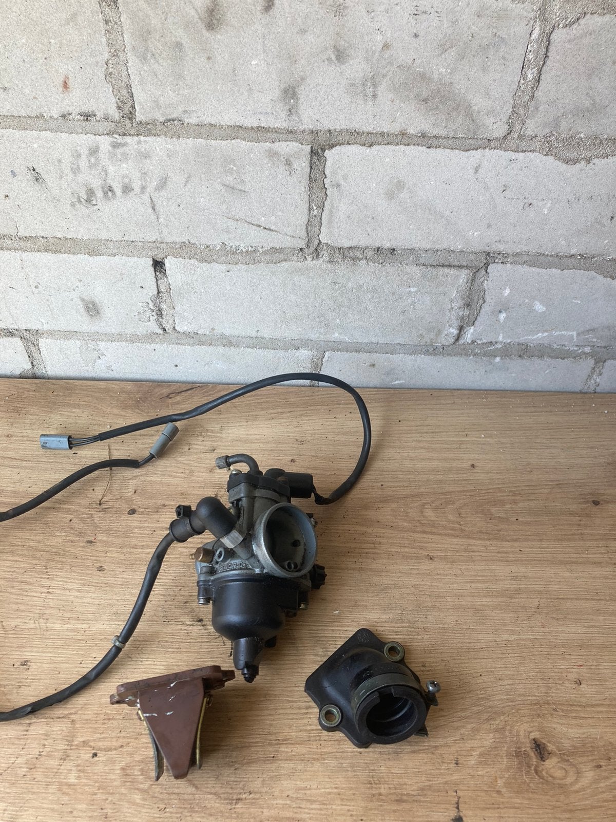 20,5 delorto carburateur / Piaggio 125 - 180 inlaat, Ophalen of Verzenden, Zo goed als nieuw, Carburateur, Overige merken