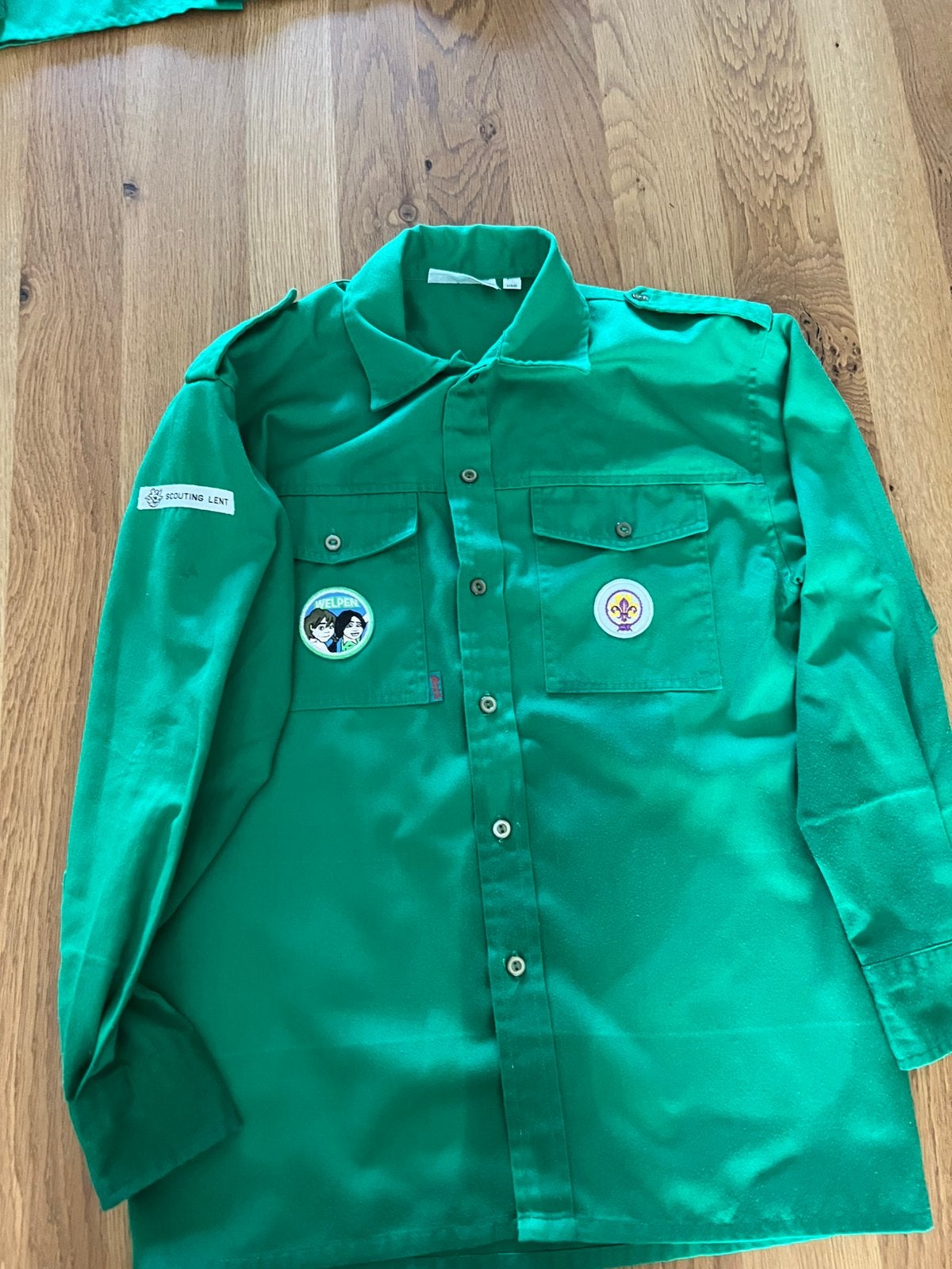 Scouting uniform - welpen, Verzamelen, Scouting, Ophalen of Verzenden, Gebruikt, Overige typen
