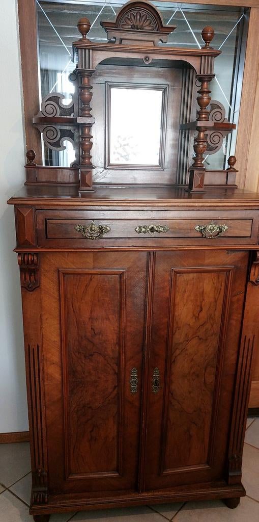Vertiko kast BIEDEN VANAF €60,-, Ophalen