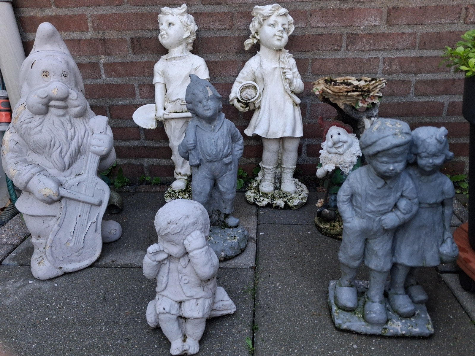 Diverse oude tuinbeelden, Ophalen, Gebruikt