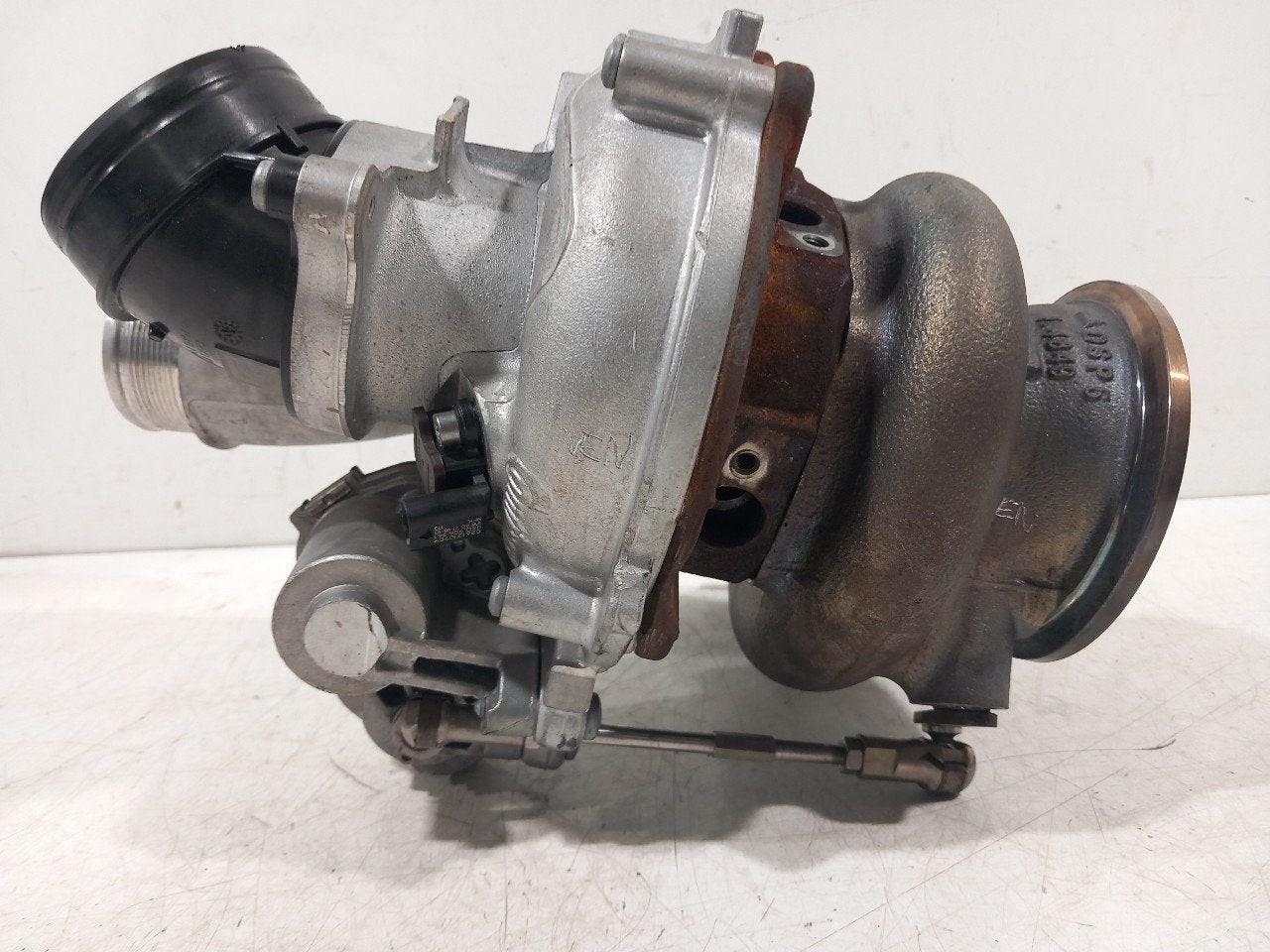 Turbo Volkswagen Golf, Auto-onderdelen, Motor en Toebehoren, Onderdelen@venauto.nl, Van der Ven Autorecycling B.V., Gebruikt, Ettenseweg 76, 4706 PB Roosendaal, The Netherlands