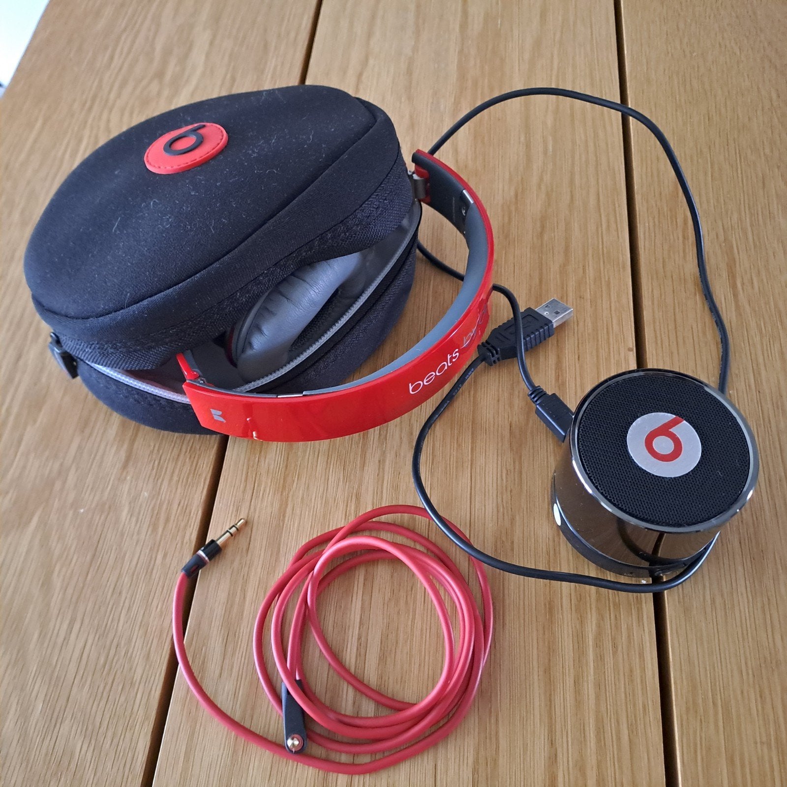 Beats by Dr. Dre Special Edition Koptelefoon Rood/Grijs, Gebruikt, Beats, Ophalen of Verzenden, Over-ear